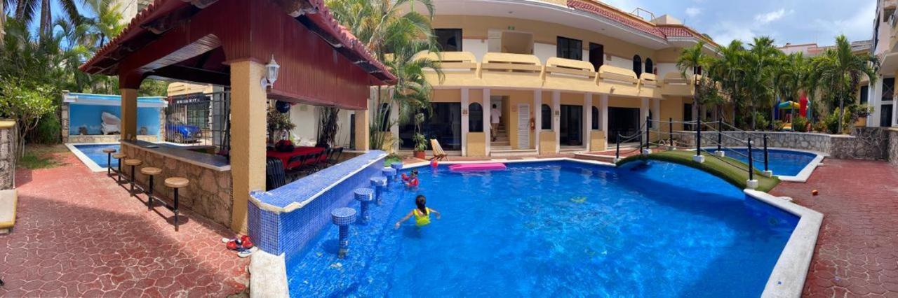 Hotel Vista Caribe 5Ta Av A 5 Pasos De La Playa Playa del Carmen Bagian luar foto