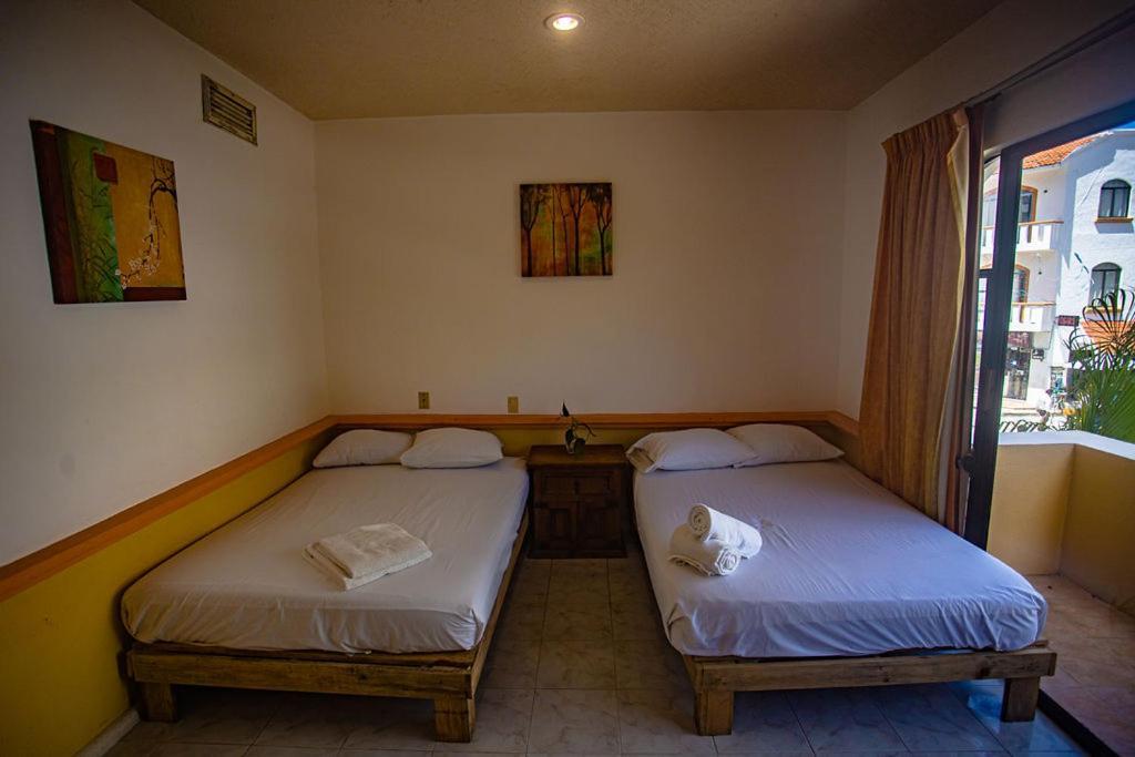 Hotel Vista Caribe 5Ta Av A 5 Pasos De La Playa Playa del Carmen Bagian luar foto